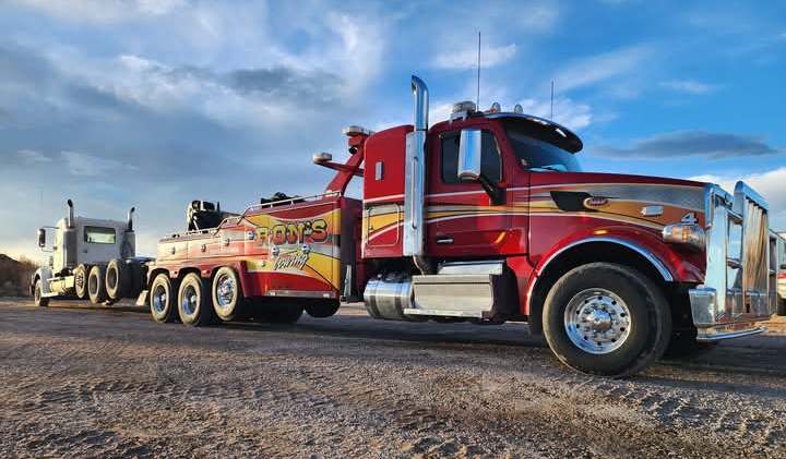 RON'S TOWING
